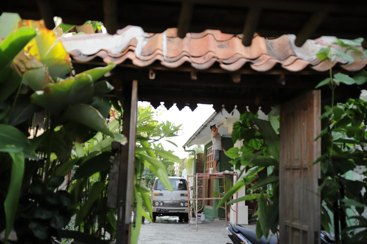Arjuna Garden Homestay Yogyakarta Kültér fotó